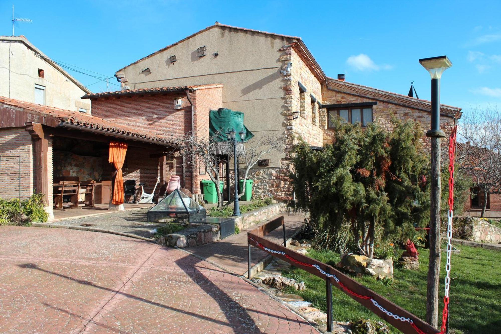 Гостьовий будинок La Chimenea De Soria I Y I I Espeja de San Marcelino Екстер'єр фото